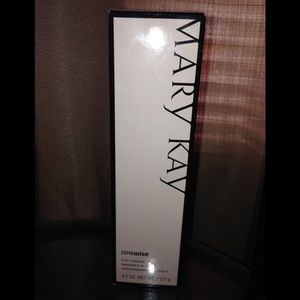 Mary Kay 3-in-1 cleanser